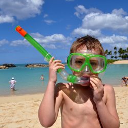 5325389003_3ab051c51b_child-beach