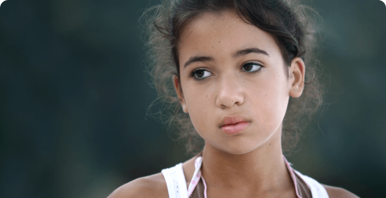card-photo Generation Z Reported the Most Mental Health Problems@2x Photo of girl with sad expression